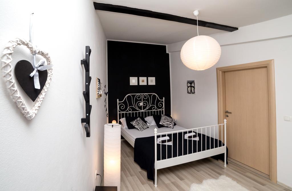 Apartments Zara 佩特坎内 外观 照片